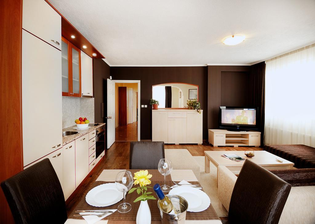 Apartments Carrera Sofia Ruang foto