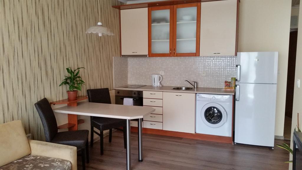Apartments Carrera Sofia Bagian luar foto
